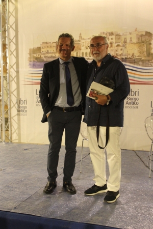 Nicola Losapio omaggia Bisceglie con i versi del poeta Rigante