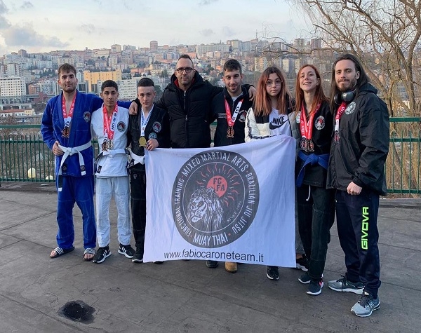 JU JITSU. Fabio Carone Fighting Academy, otto medaglie alla BJJ Mediterraneo Cup 2020