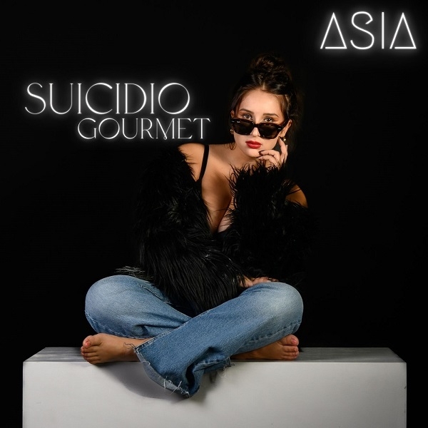 ASIA – ESCE IN RADIO E IN DIGITALE IL NUOVO SINGOLO “SUICIDIO GOURMET”