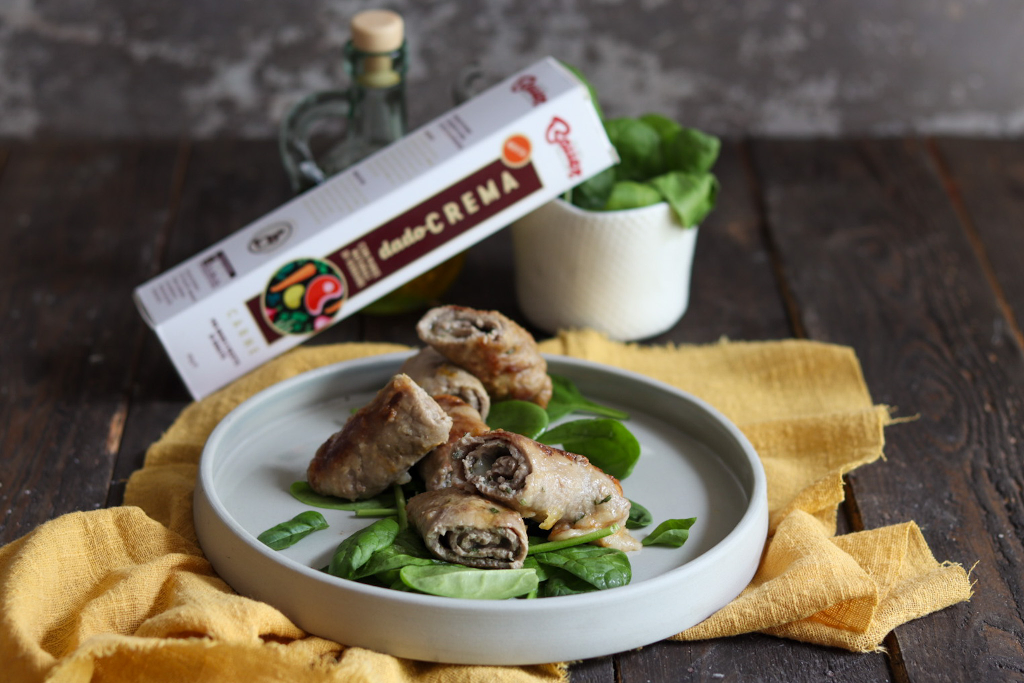 Involtini di scottona con formaggio e aromi